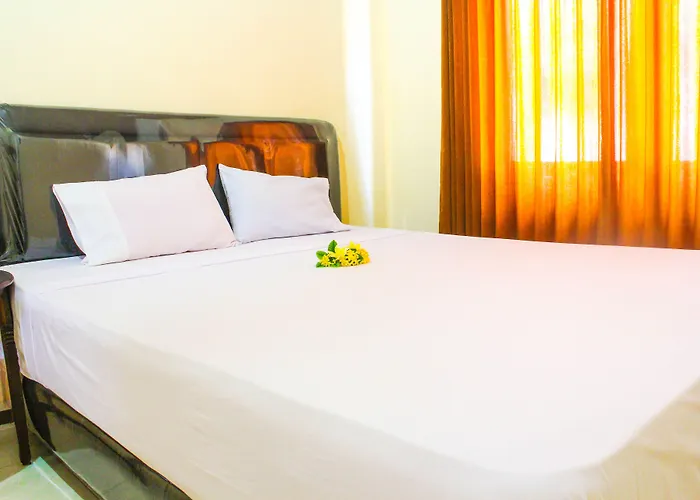 Lolo Hotel